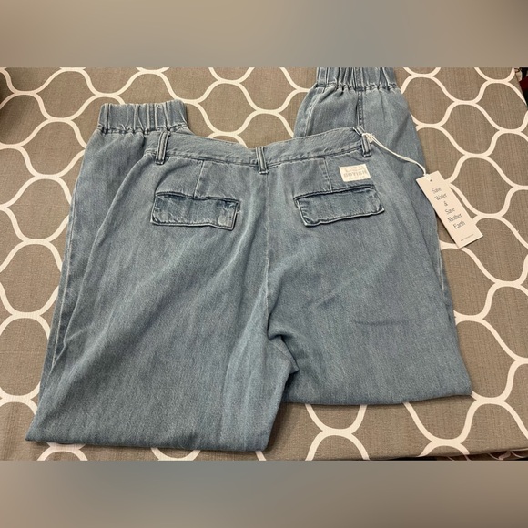 BOYISH by Her The Nico Cargo Style Cinched Ankle Light Wash Jeans NWT Sz 29 - Picture 10 of 11